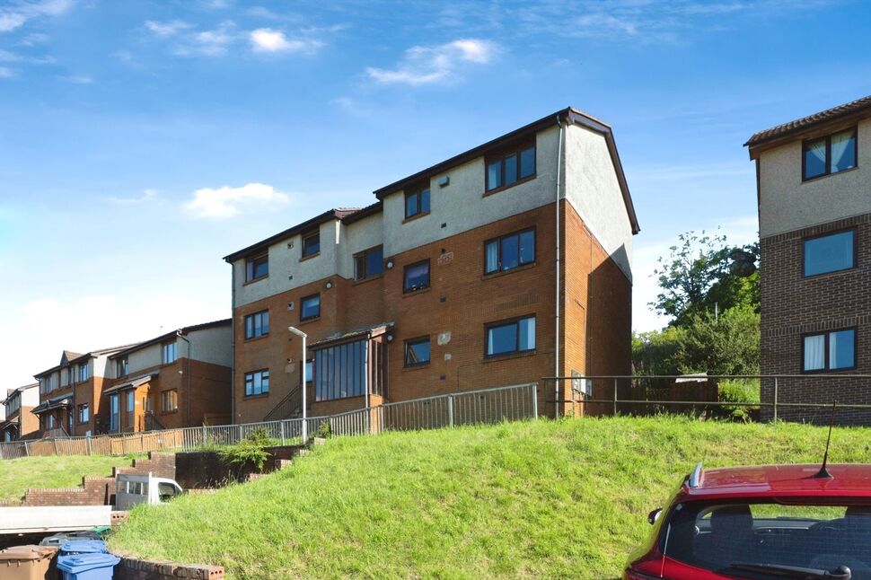 Main image of 2 bedroom  Flat to rent, Tulloch Court, Cowdenbeath, Fife, KY4