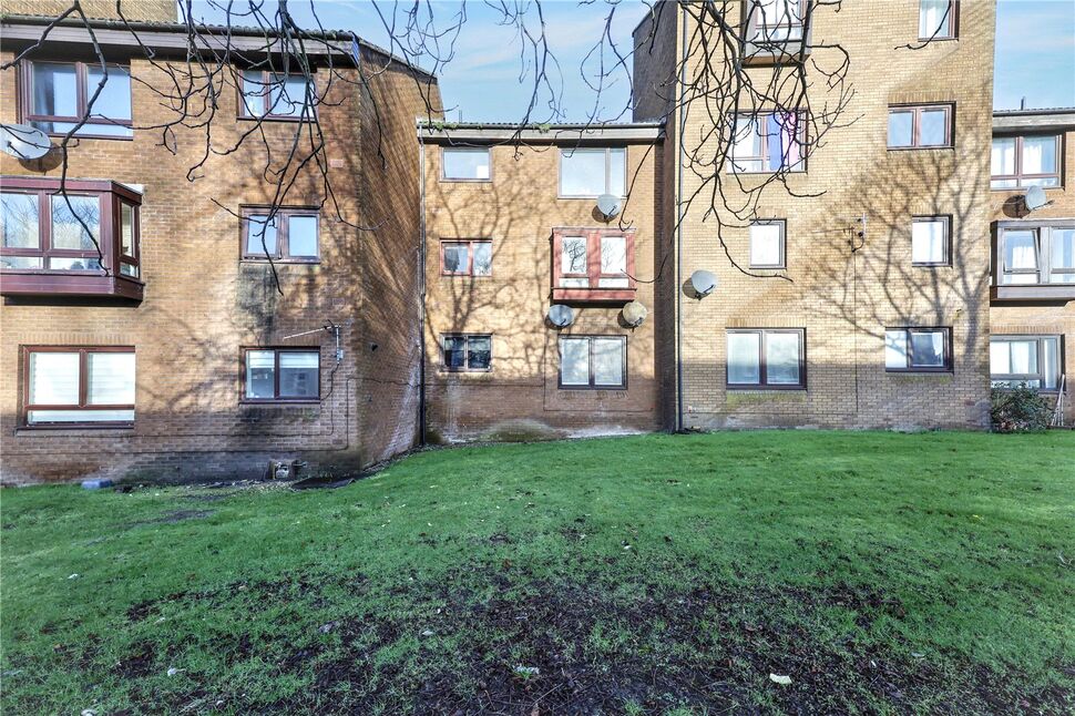 Main image of 2 bedroom Flat for sale, Canon Lynch Court, Dunfermline, Fife, KY12