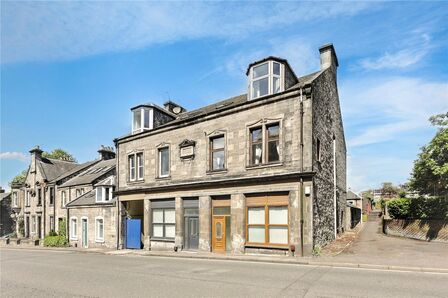 3 bedroom Flat for sale