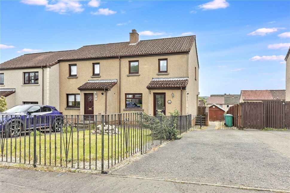 Main image of 2 bedroom End Terrace House for sale, Hillcrest, Cowdenbeath, Fife, KY4