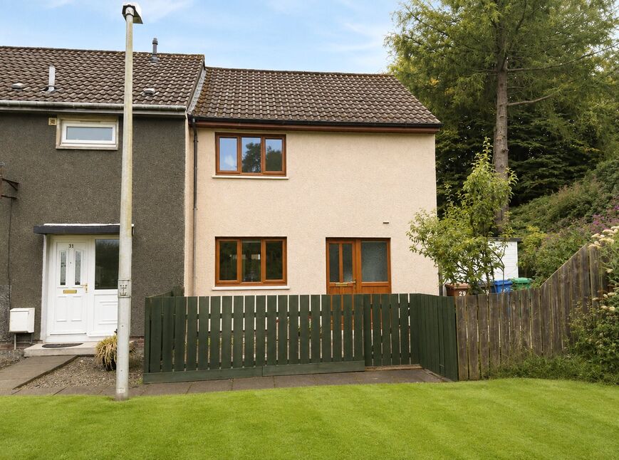 Main image of 2 bedroom End Terrace House to rent, Hillview, Cowdenbeath, Fife, KY4