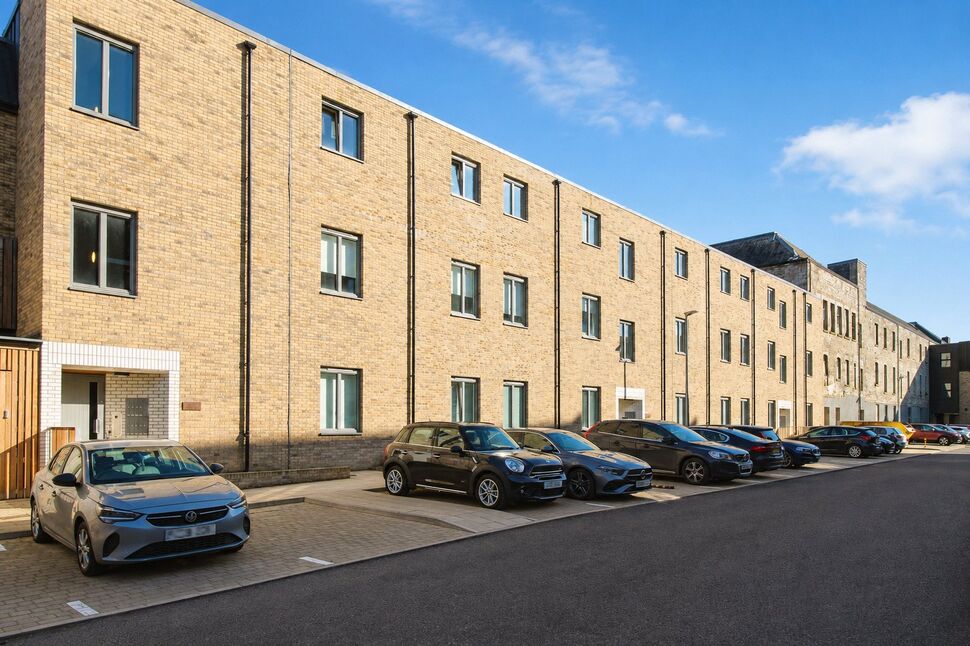 Main image of 2 bedroom Flat for sale, Linen Quarter, Dunfermline, KY12