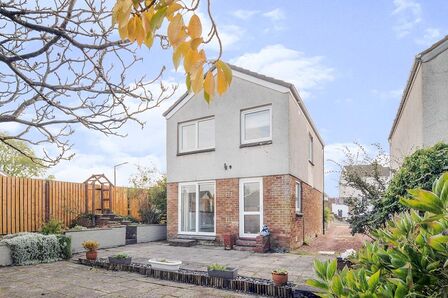 Mosspark Court, 3 bedroom Detached House to rent, £800 pcm