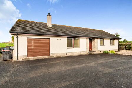Lockerbie Road, 3 bedroom Detached Bungalow to rent, &pound;950 pcm