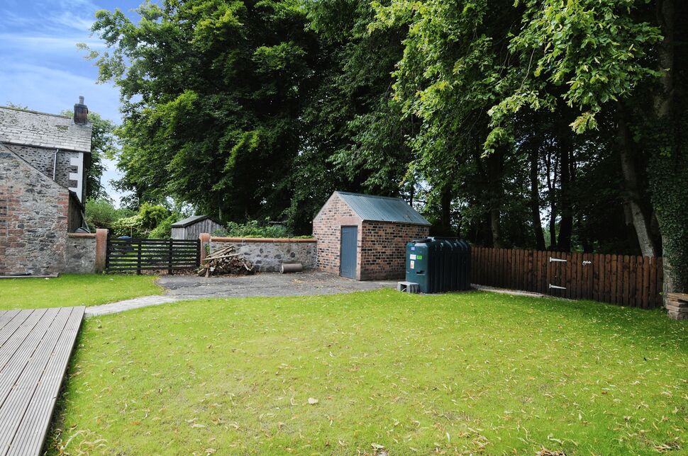 Houses for sale with stunning views in Scotland