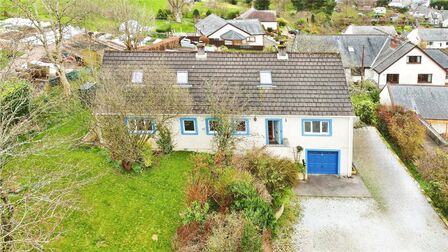 Dunreggan Brae, 4 bedroom Detached House for sale, £350,000