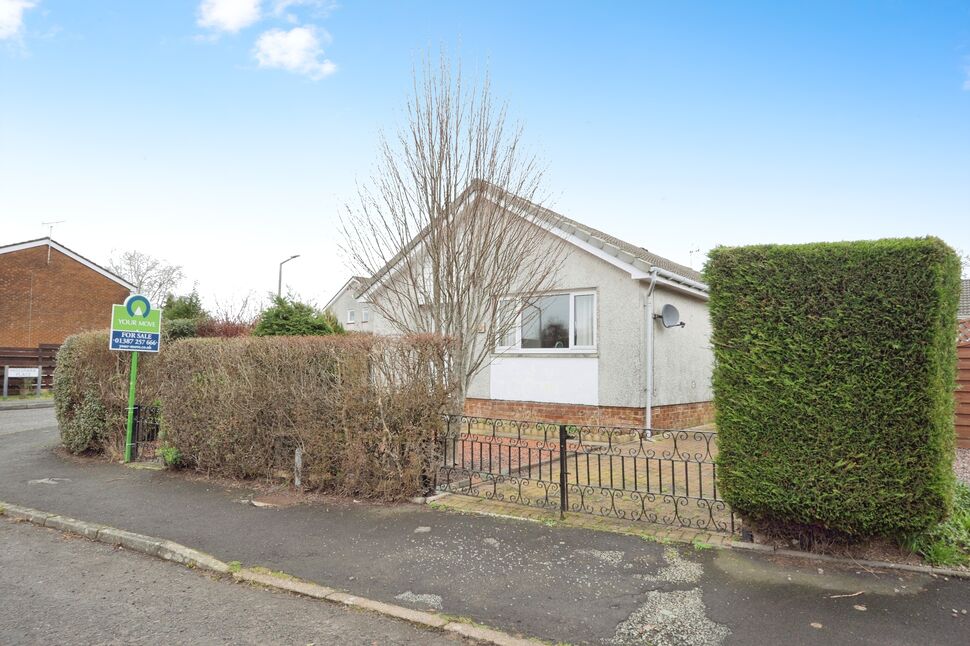 3 bedroom Detached Bungalow for sale, Mosspark Avenue, Dumfries, DG1