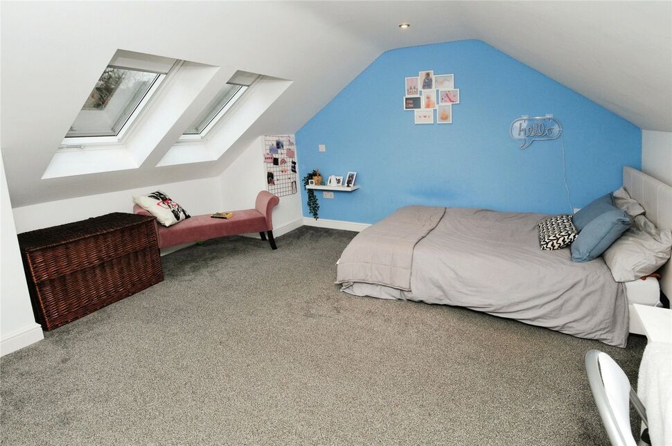 3 bedroom Detached House for sale, Hayfield, Auldgirth, DG2 £195,000