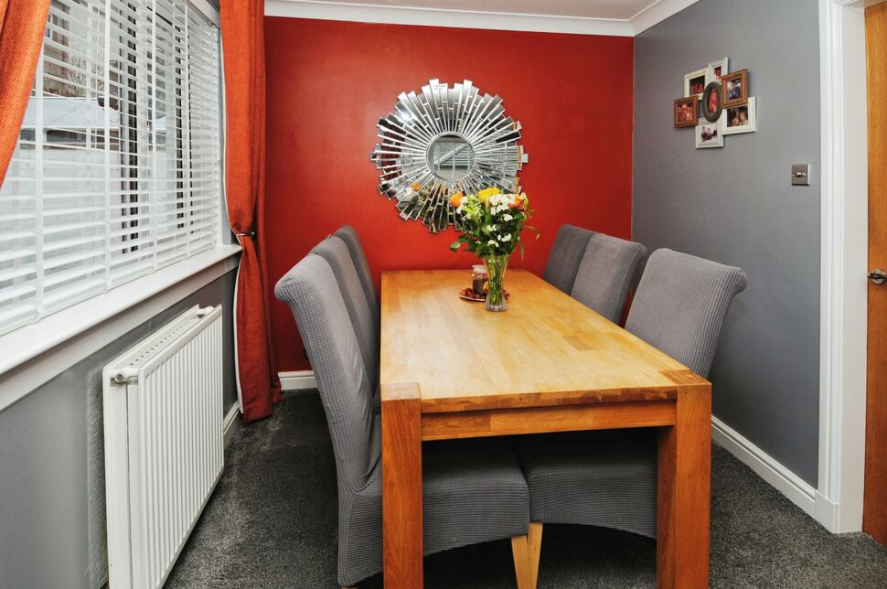 4 bedroom Detached House for sale, Hardthorn Avenue, Dumfries, DG2 £