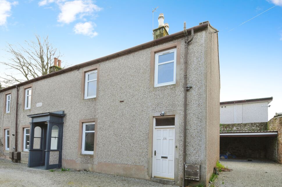 Main image of 1 bedroom  Flat for sale, Dumfries, Dumfries and Galloway, DG2