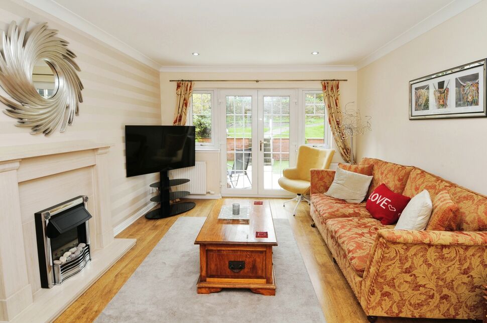 4 bedroom Detached House for sale, The Laurels, Dumfries, DG1 £275,000