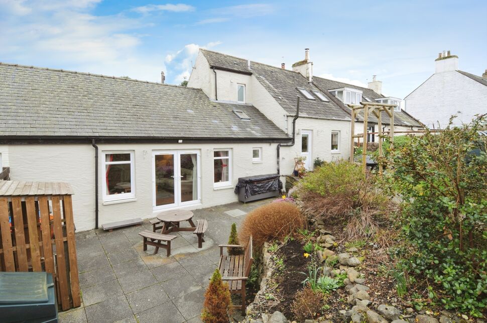 3 bedroom Mid Terrace House for sale, Chapel Street, Moniaive, DG3 £