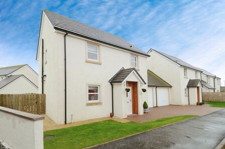 3 bedroom Link Detached House for sale