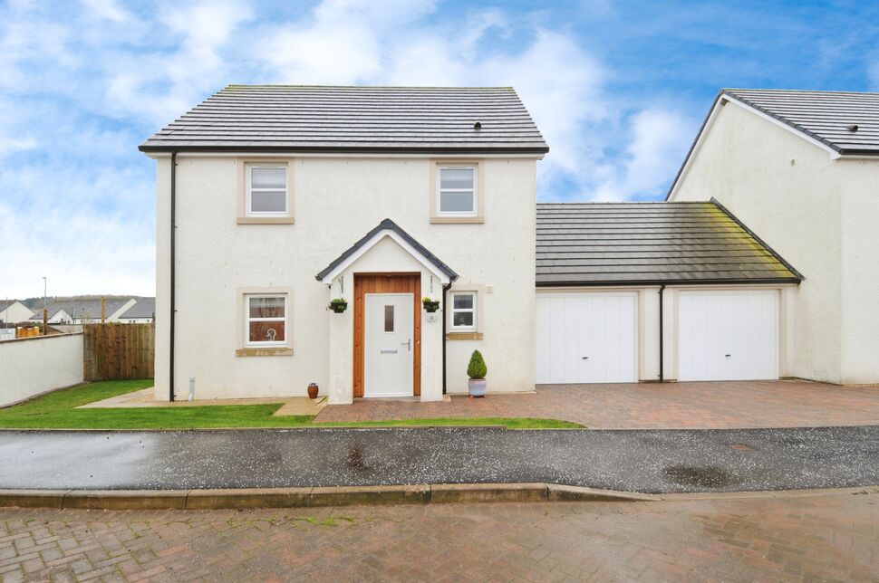 3 bedroom Link Detached House for sale