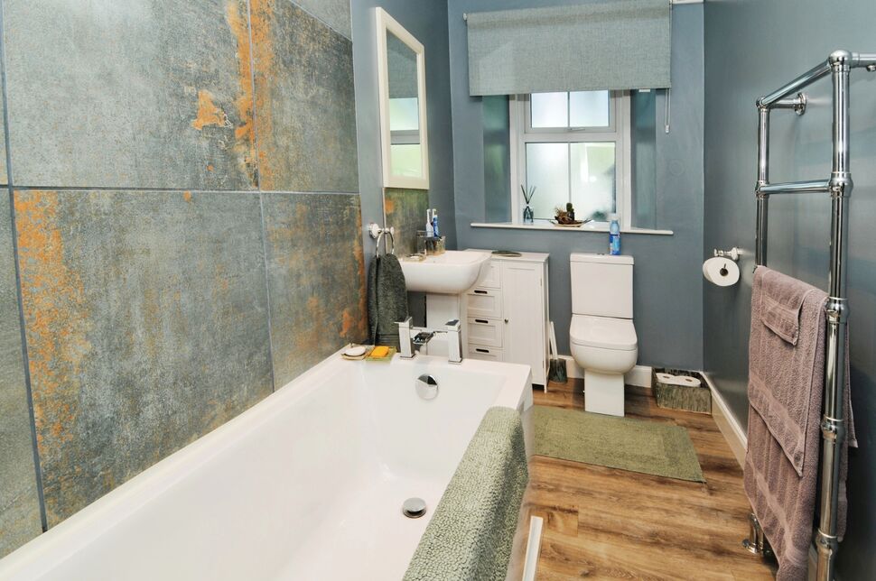 3 bedroom Detached Property for sale, Thornhill, Dumfries and Galloway