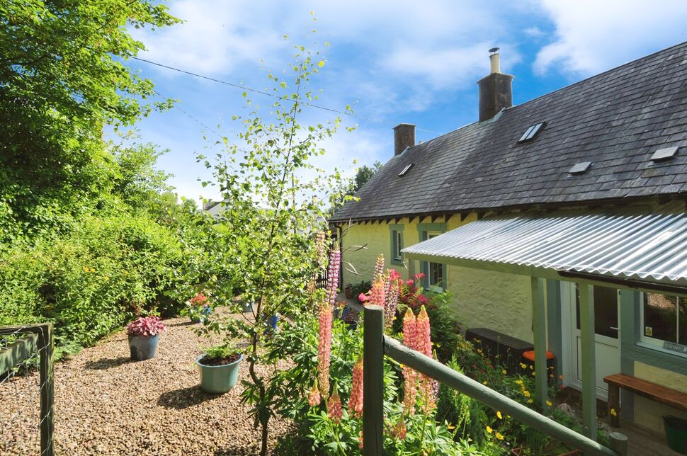 3 bedroom Detached Property for sale, Thornhill, Dumfries and Galloway