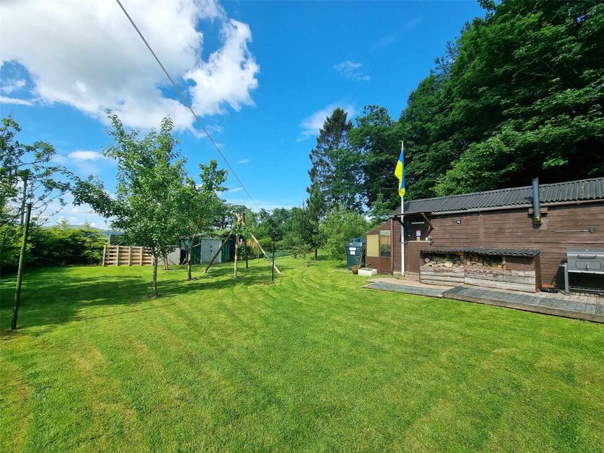 2 bedroom Detached Property for sale, Thornhill, Dumfries and Galloway