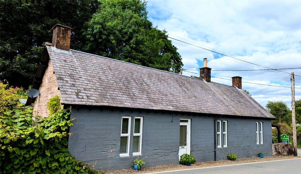 3 bedroom Detached Property for sale, Thornhill, Dumfries and Galloway