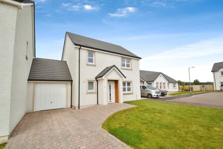 Glenburn Gardens, 3 bedroom Link Detached House for sale, £235,000