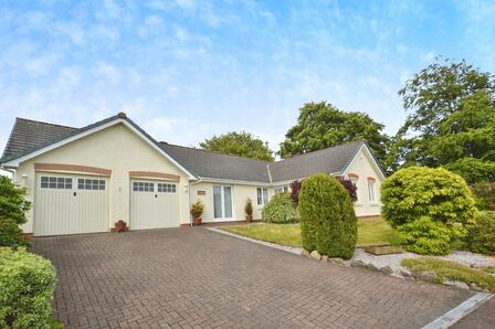 Glenannan Park, 3 bedroom Detached Bungalow for sale, £325,000