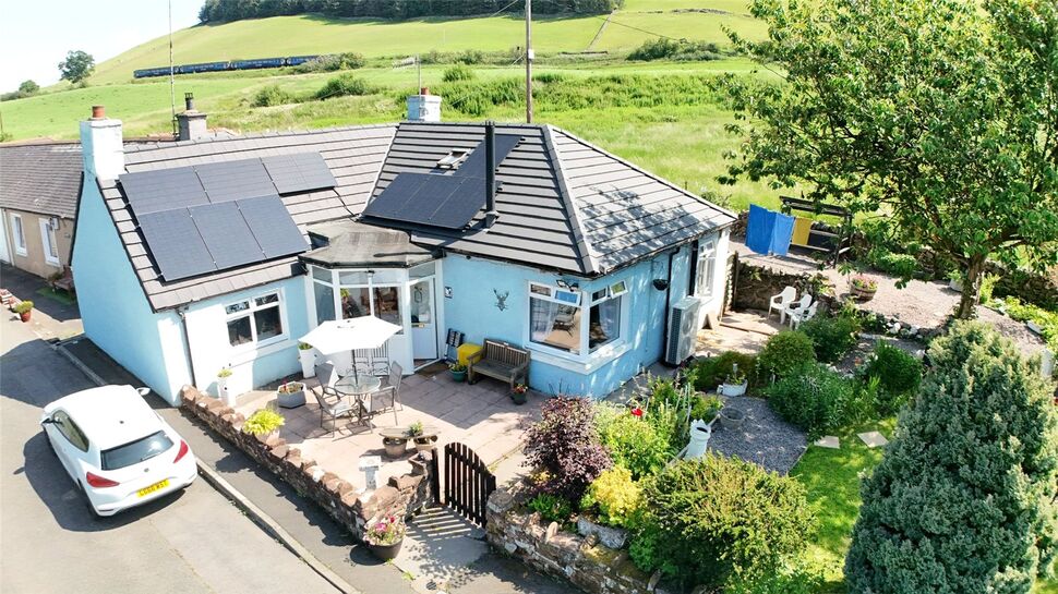 Main image of 2 bedroom Detached Bungalow for sale, Closeburn, Thornhill, Dumfries and Galloway, DG3