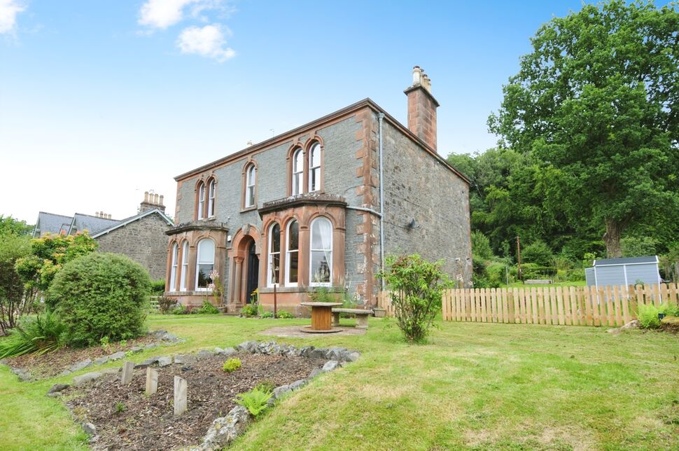 3 bedroom  Flat for sale