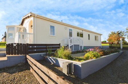 3 bedroom Detached Property for sale