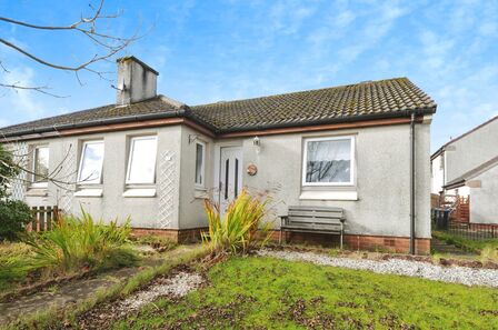2 bedroom Semi Detached Bungalow for sale