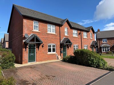 3 bedroom End Terrace House for sale