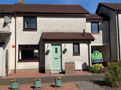 3 bedroom Mid Terrace House for sale