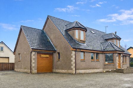 Crocketford, 5 bedroom Detached House for sale, &pound;450,000