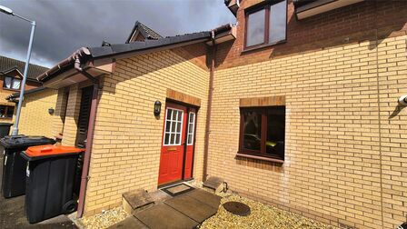 Kirkpatrick Meuse, 2 bedroom Flat to rent, &pound;650 pcm