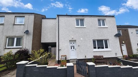 4 bedroom Mid Terrace House for sale