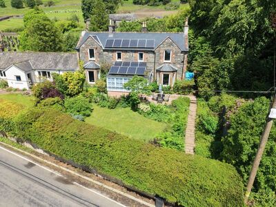 4 bedroom End Terrace House for sale