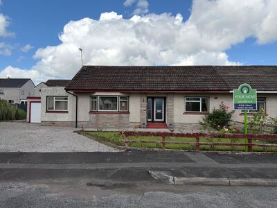 2 bedroom Semi Detached Bungalow for sale