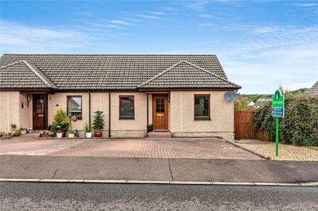 2 bedroom Semi Detached Bungalow for sale