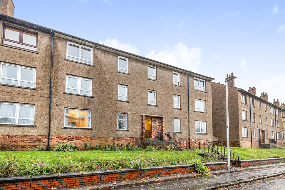 Main image of 2 bedroom Flat to rent, Loganlee Terrace, Dundee, DD2