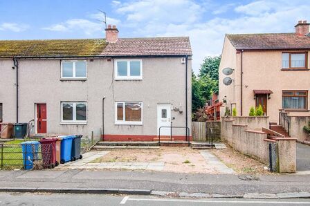 2 bedroom Semi Detached House to rent