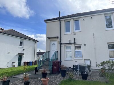 Byron Crescent, 2 bedroom  Flat to rent, £750 pcm