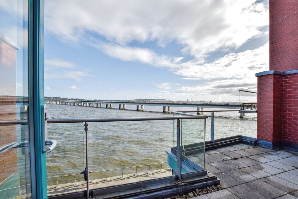 3 bedroom Mid Terrace House for sale, Marine Parade Walk, Dundee, DD1