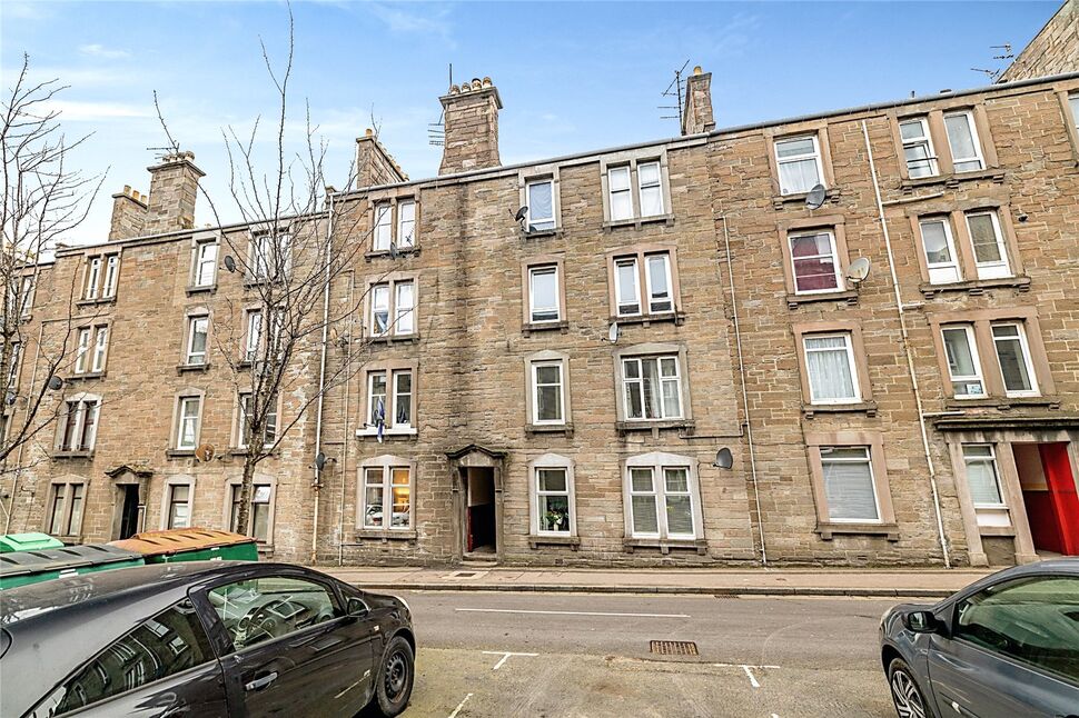 Main image of 2 bedroom Flat to rent, Baldovan Terrace, Dundee, Angus, DD4
