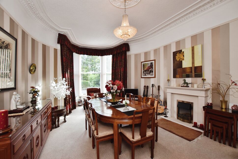 4 bedroom Semi Detached House for sale, Mansion Drive, Dundee, DD4 £