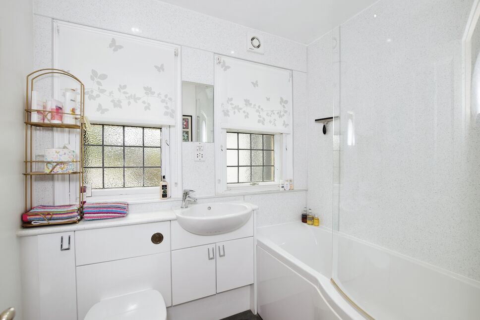 4 bedroom Semi Detached House for sale, Mansion Drive, Dundee, DD4 £