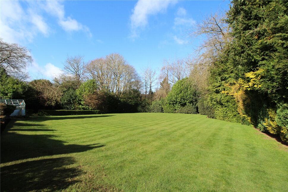 4 bedroom Semi Detached House for sale, Mansion Drive, Dundee, DD4 £