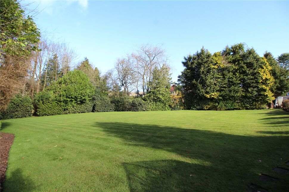 4 bedroom Semi Detached House for sale, Mansion Drive, Dundee, DD4 £