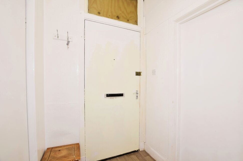 1 bedroom Flat for sale, Lorimer Street, Dundee, DD3 £60,000