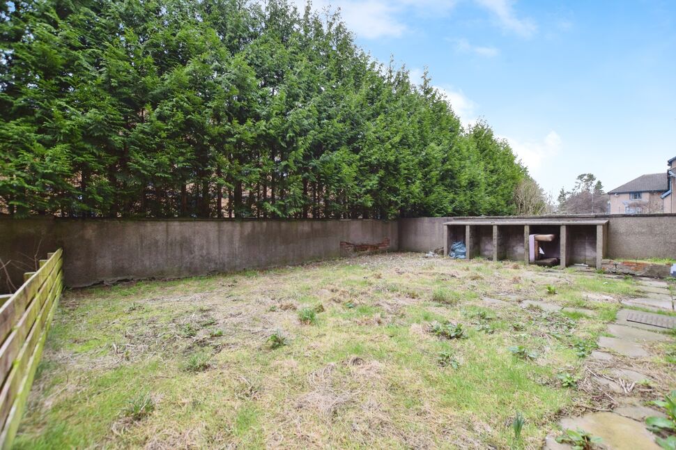 1 bedroom Flat for sale, Lorimer Street, Dundee, DD3 £60,000