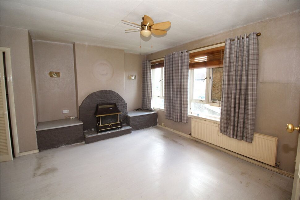 3 bedroom End Terrace House for sale, Fintry Road, Dundee, DD4 £95,000