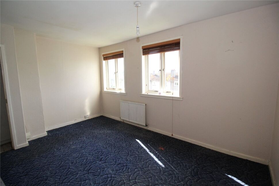 3 bedroom End Terrace House for sale, Fintry Road, Dundee, DD4 £95,000