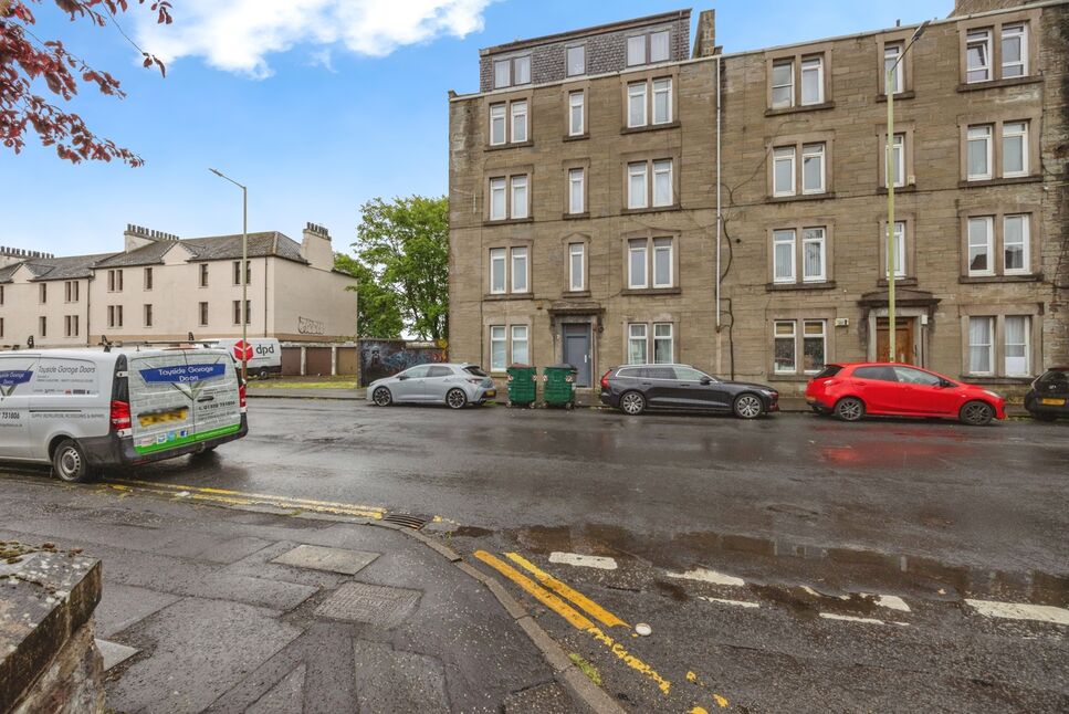 Main image of 1 bedroom Flat for sale, Canning Street, Dundee, Angus, DD3